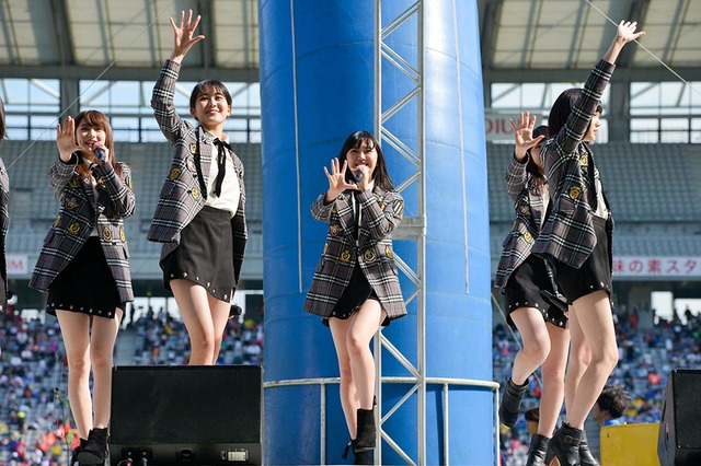 X21がメンバーリニューアル後初パフォーマンス！新メンバーで初の定期ライブ開催も 画像