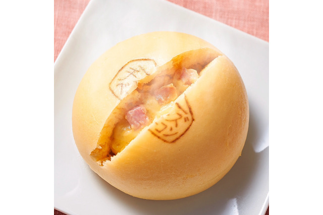 セブンから中華まんの新製品「とろ~り濃厚チーズ&ベーコンまん」 画像