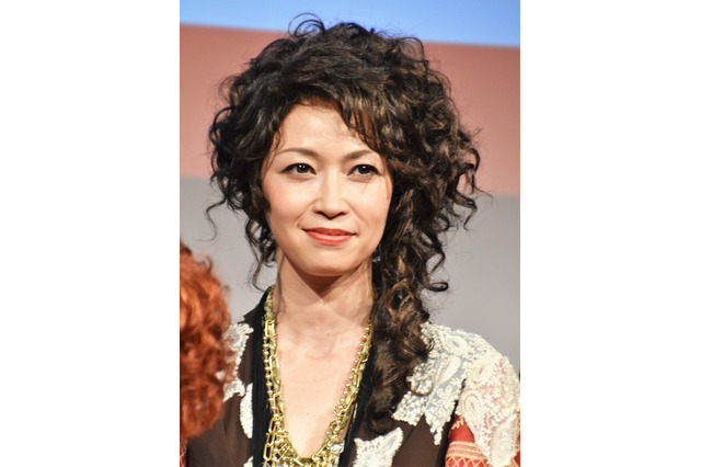 辺見えみり、母娘2代『アニー』で同じ役!娘の芸能活動は完全否定 画像