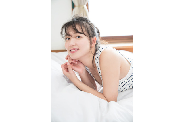 めざましお天気キャスター・阿部華也子がグラビアに挑戦! 画像
