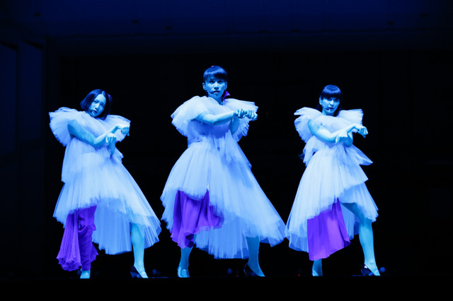 Perfume、最新テクノロジーを駆使したSPステージを展開! 画像