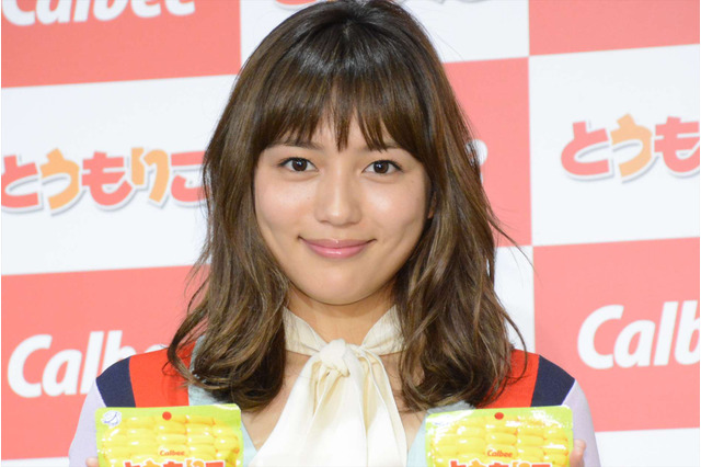 川口春奈、新CMで“大人な雰囲気”に期待… 画像
