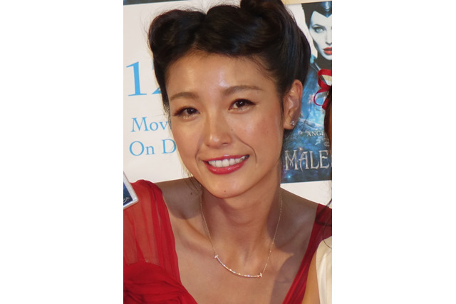 木下優樹菜、安室奈美恵の展覧会で大号泣「泣かすよね、奈美恵さま！」 画像