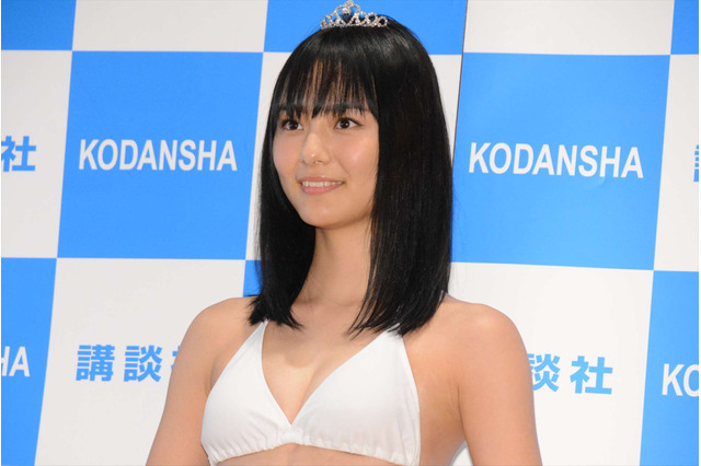 「ミスマガジン」特別賞の池松愛理、ビキニ姿で弾ける笑顔! 画像