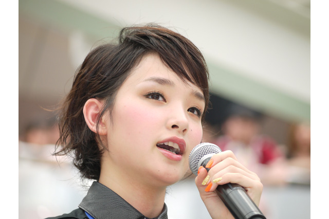剛力彩芽「ZOZOでは取り扱ってません」、インスタで熱愛アピール 画像