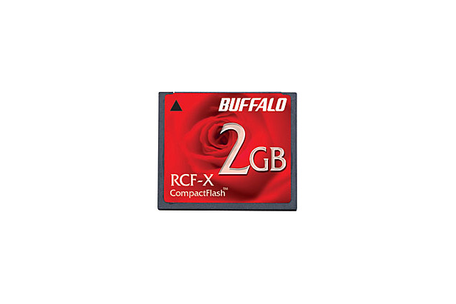 バッファロー、2Gバイトのコンパクトフラッシュカード 画像