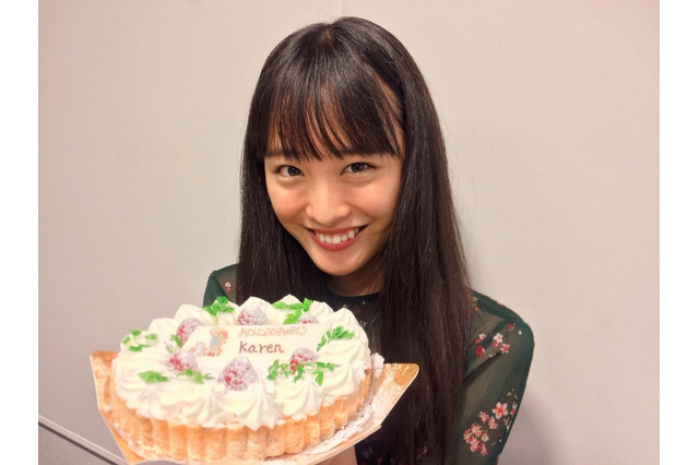 「ラスト1年まだまだ貪欲に!」大友花恋、19歳の誕生日にブログに意気込みつづる 画像
