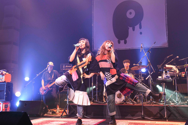 PUFFY、熊本にて無料招待ライブ開催!『JET CD』の完全再現や中学校日本一の吹奏楽部とコラボも 画像