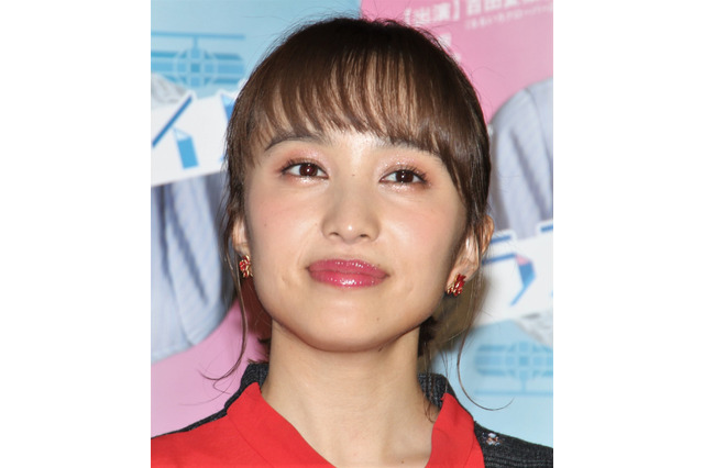 ももクロ 百田、静岡発地域ドラマで本格コスプレにハマり中? 画像