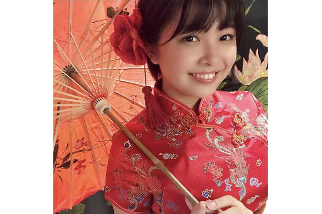 寺本莉緒、可愛すぎるチャイナドレス姿を公開！「アジアンビューティ」「スタイルめっちゃいい」 画像