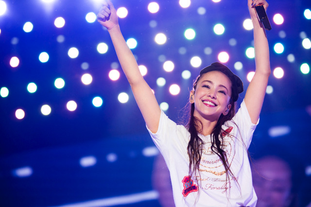 安室奈美恵「Christmas Wish」が有線放送リクエストランキング「USENリクエスト J-POP HOT30」で3年連続1位に 画像
