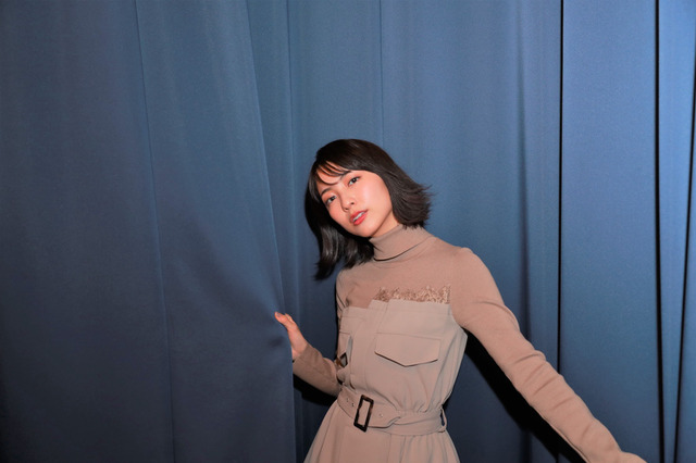 小島梨里杏、ばっさりショットカットに!FCイベントでお披露目 画像