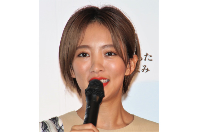 西山茉希、夏菜の酒癖の悪さを暴露「庭からすごい酒瓶が出てきた」 画像