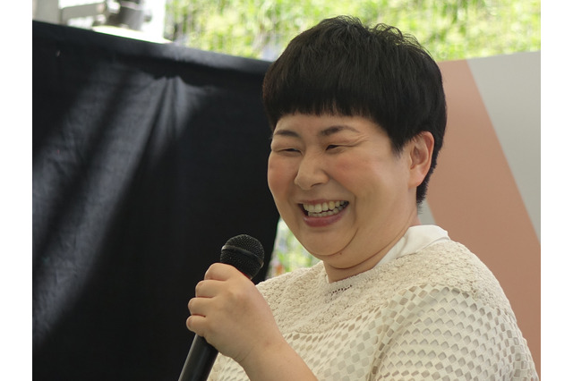 鈴木おさむ、妻で森三中・大島の誕生日を祝福! 画像