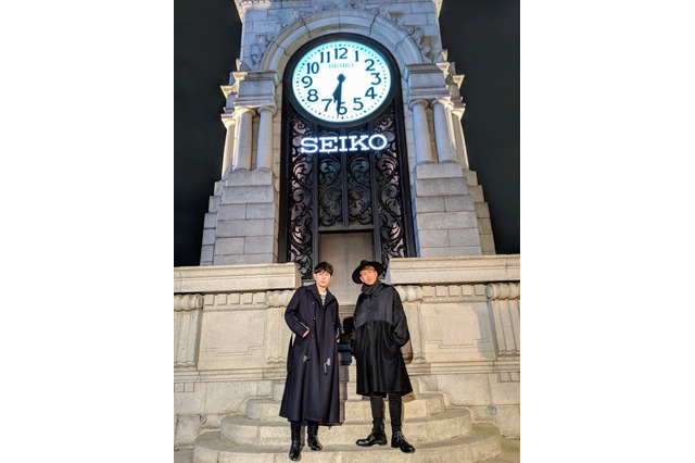 CHEMISTRY、銀座・和光の時計塔前で一組の幸運なリスナーに向け新曲をライブ披露 画像