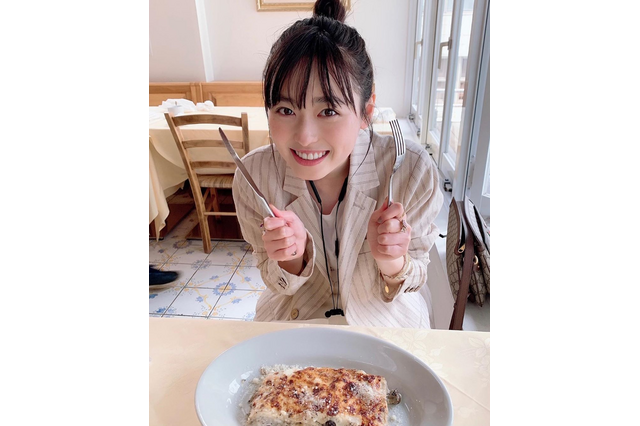 福原遥のお団子ヘアにファン「キュン死」 画像