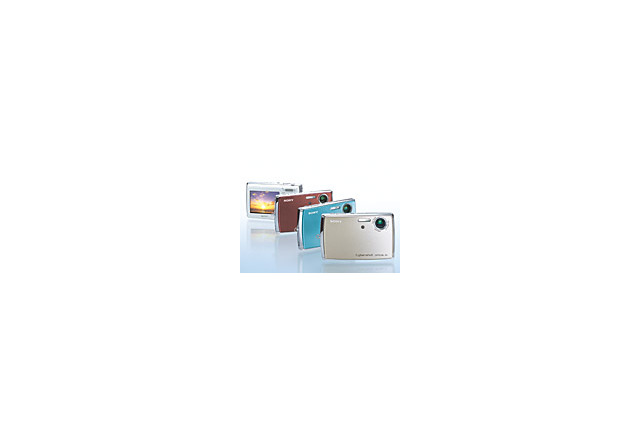 ソニー、4色のカラーバリエーションを揃えた薄型デジカメ「サイバーショット DSC-T33」 画像