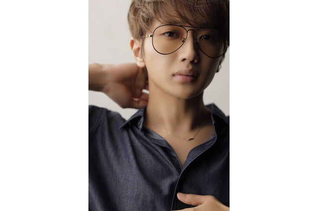 西島隆弘、第32回「日本 メガネ ベストドレッサー賞」受賞 画像