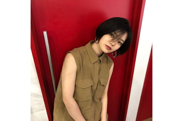 劇団4ドル50セント 湯川玲菜、ショートカット姿にイメチェン 画像