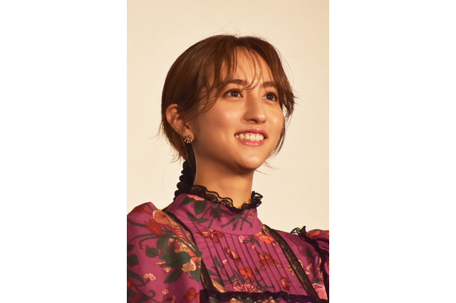 堀田茜がついていた“くだらない嘘”とは? 「水が飲める女性に憧れて……」 画像