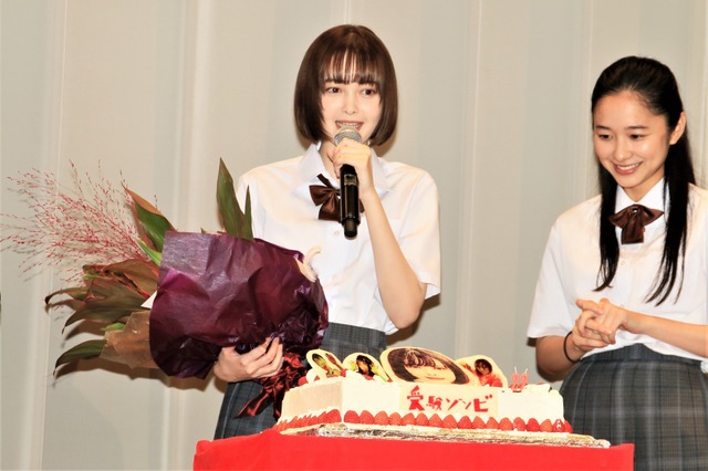 玉城ティナ、22歳の誕生日サプライズで決意!「いい女優になっていきたい」 画像