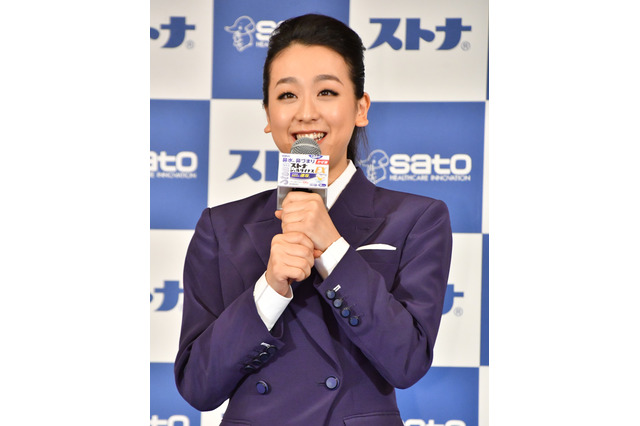 浅田真央、男性的スタイルを披露「デートでドキドキしたい!」 画像