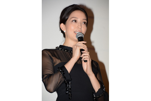 スタジオ驚愕！松島花、「トレーナーさんもできない」Y字バランス披露 画像