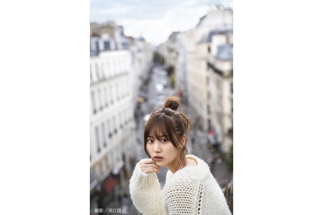 乃木坂46・山下美月が1st写真集!パリで初水着、初ランジェリーに挑戦 画像