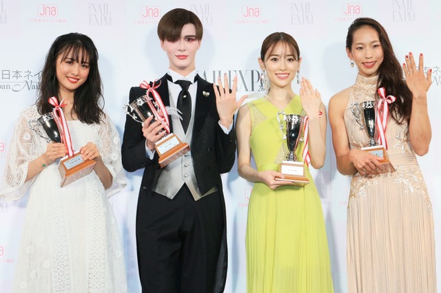 泉里香、大友花恋、Matt、野口啓代が「ネイルクイーン2019」を受賞! 画像