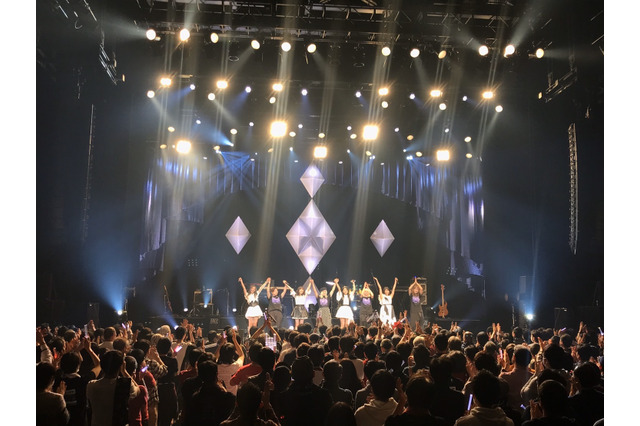 東京女子流、10周年記念シングルの一曲「薔薇の緊縛」初披露 画像