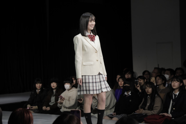 兵庫のJK・三原羽衣さんが『日本制服アワード』女子グランプリに決定！ 画像
