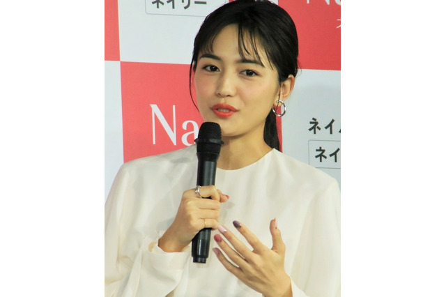 帰省動画が400万再生越え!川口春奈のYouTubeが人気! 画像