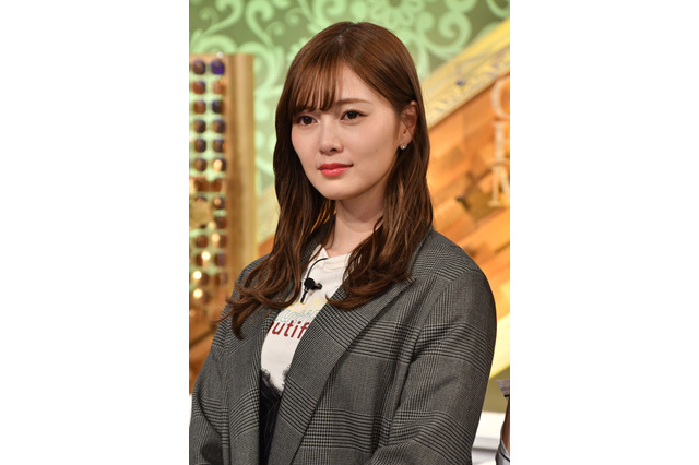 乃木坂CD試聴コーナーに白石麻衣が現れたら？ 画像