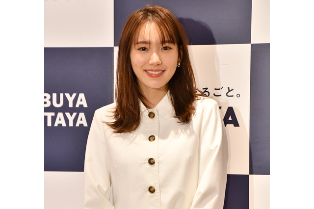 飯豊まりえ、入浴シーンも収録のカレンダーをリリース「露出が多めだったりもしています」 画像