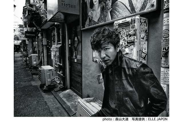 木村拓哉が女性ファッション誌『ELLE Japan』に登場!世界的写真家・森山大道が撮り下ろし! 画像