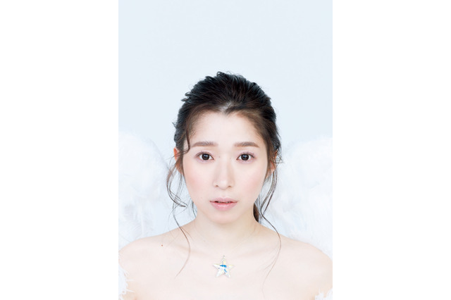 TEAM SHACHI・大黒柚姫が大胆肌見せ!アートブックの厳選カット公開 画像