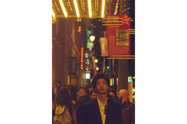 清水尋也の1st写真集発売決定!ロサンゼルスで自然体の姿を撮影 画像