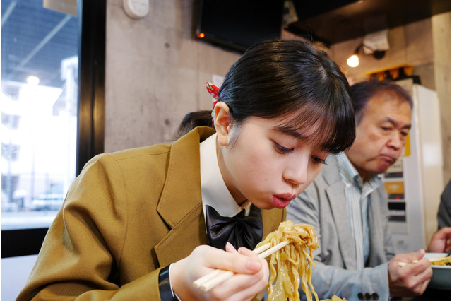 SPドラマ『ラーメン大好き小泉さん 二代目!』今夜放送!二代目・小泉さんは桜田ひより 画像