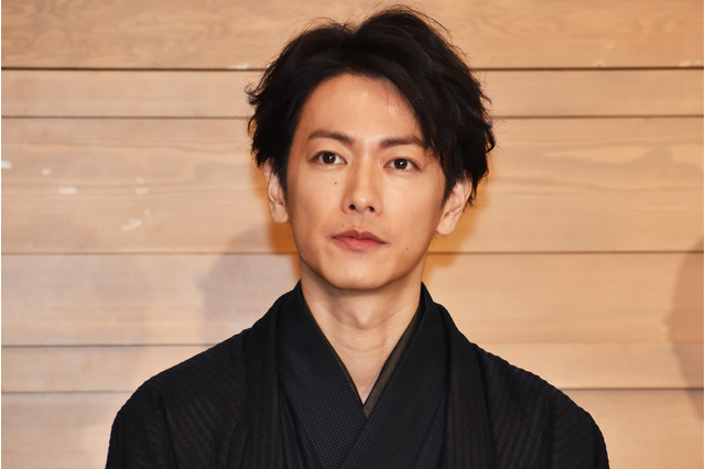 人気の佐藤健YouTube、企画第1弾は神木隆之介らとの「ノープラン旅」! 画像