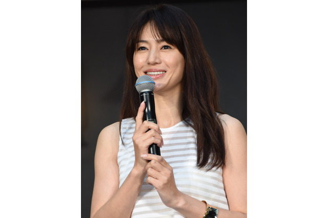 井川遥、生牡蠣との格闘の歴史を振り返る　タバスコかけて放置すれば殺菌効果！？ 画像