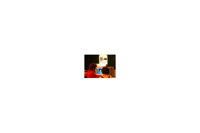 DANCE★MANライブ大いに盛り上がる−SOUL So-net 2003初日は大入り満員 画像