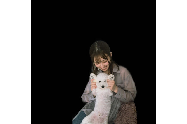 吉川愛、愛犬・セスとの仲良し2ショットを公開!「かわいい」「天使すぎる」 画像
