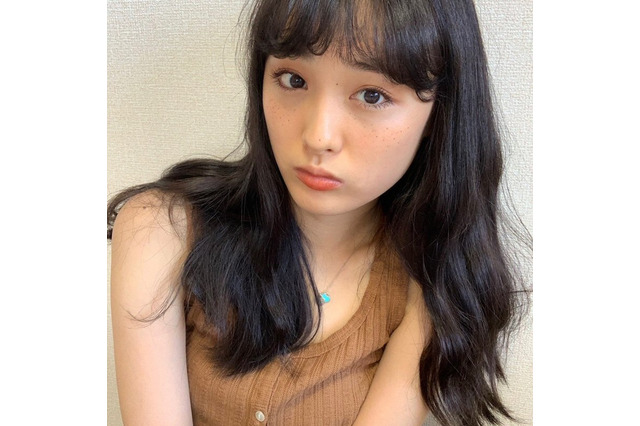 大友花恋、“そばかすメイク”公開!ファン「可愛さズルい!」 画像