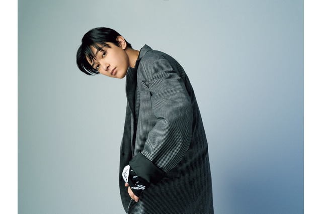 吉沢亮、女性を色っぽいと感じるところは「生活感じゃないかな」 画像