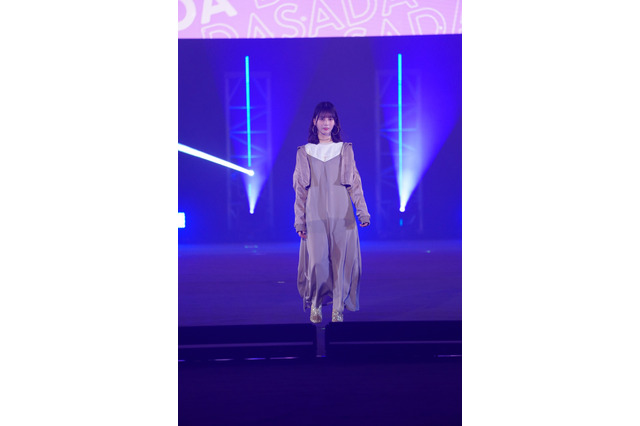 日向坂46の17名がTGC「DASADA」ステージに集結「うるっと来そうな感じがありました」 画像