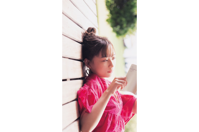 乃木坂46・鈴木絢音の1st写真集発売決定!恥じらいを感じる初々しい下着姿も 画像
