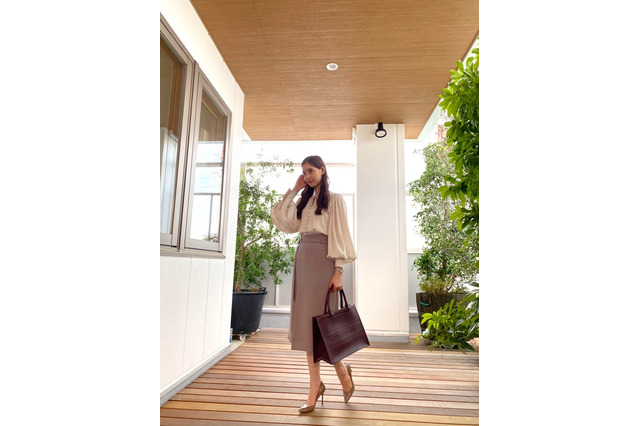 新木優子、ドラマの秋コーデ披露!「美しい」「お似合い」の声 画像