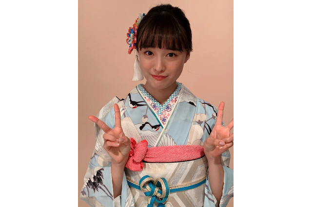 大友花恋、晴れ着姿で今年の抱負語る「自分の軸を保ったまま柔軟に」 画像