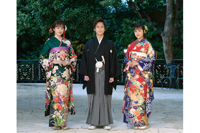 オスカー所属の井頭愛海＆尾碕真花＆奥野壮が“新成人”に 画像