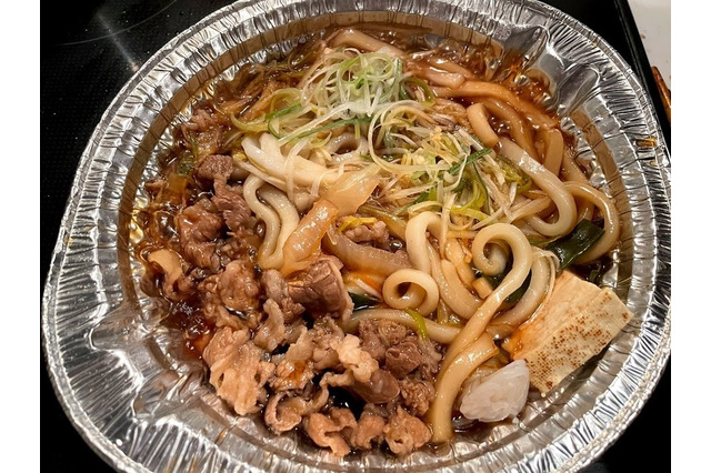 すき家の「牛すき鍋定食」をテイクアウト! 画像